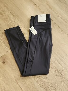 AERO Black Leggings - Size S